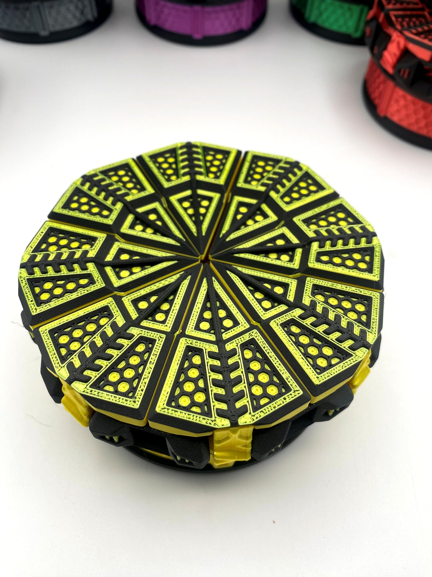 Tilting Doors Dice Set Box: 3D Printed 7-Dice Holder