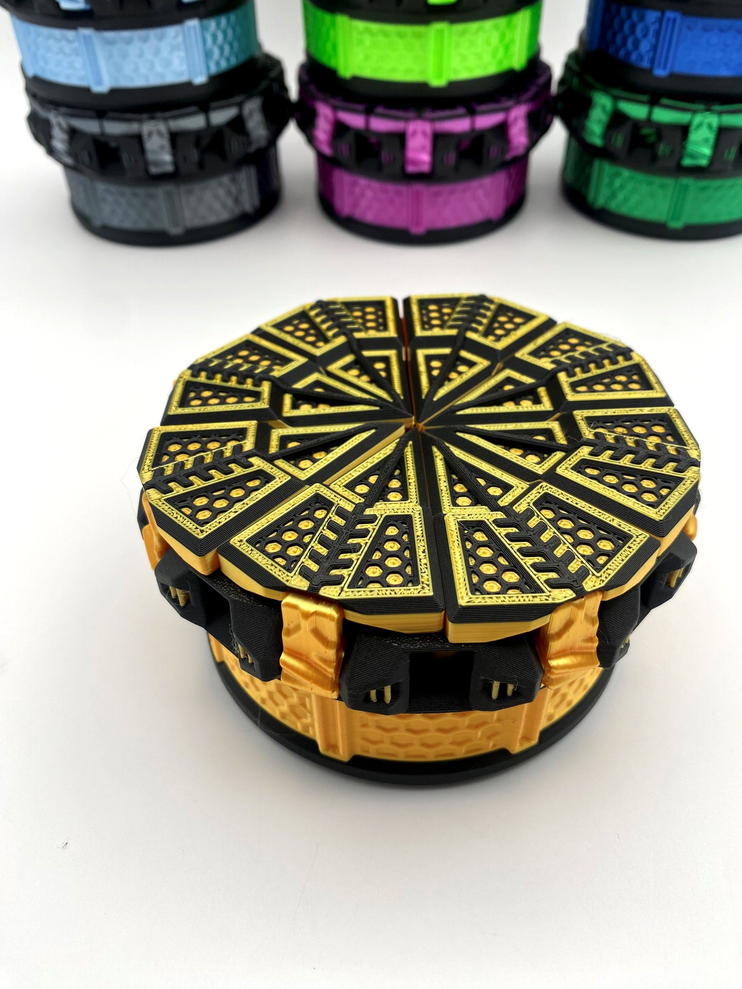 Tilting Doors Dice Set Box: 3D Printed 7-Dice Holder