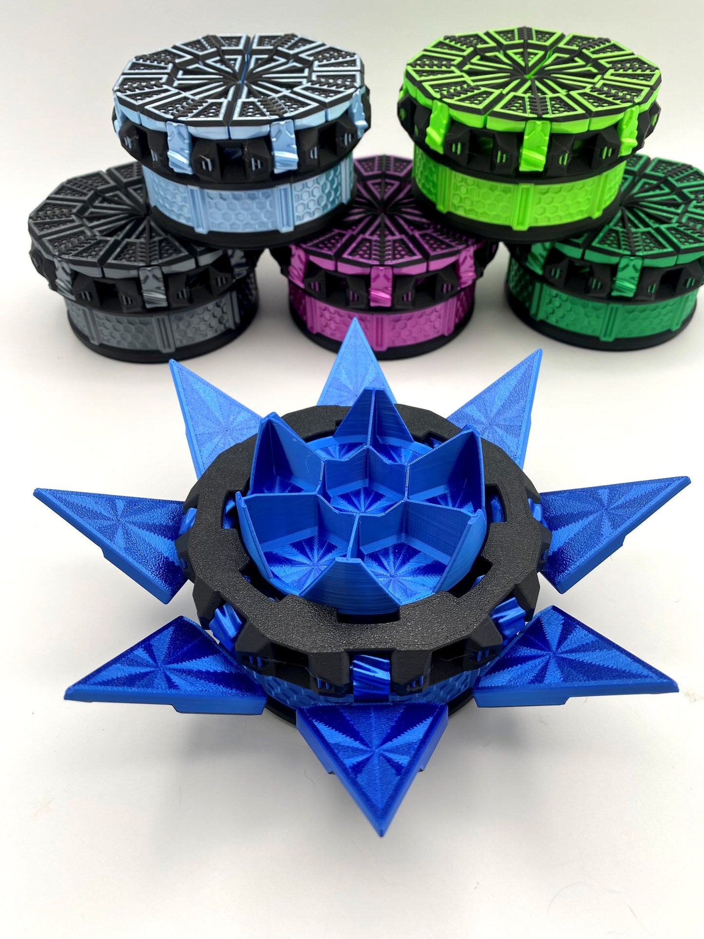 Tilting Doors Dice Set Box: 3D Printed 7-Dice Holder