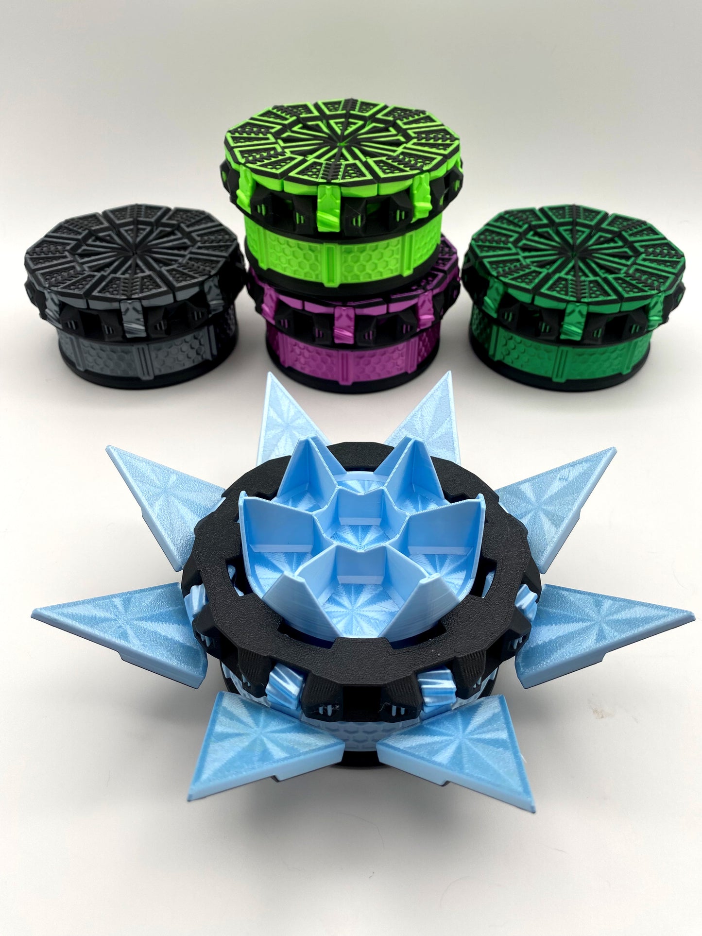 Tilting Doors Dice Set Box: 3D Printed 7-Dice Holder