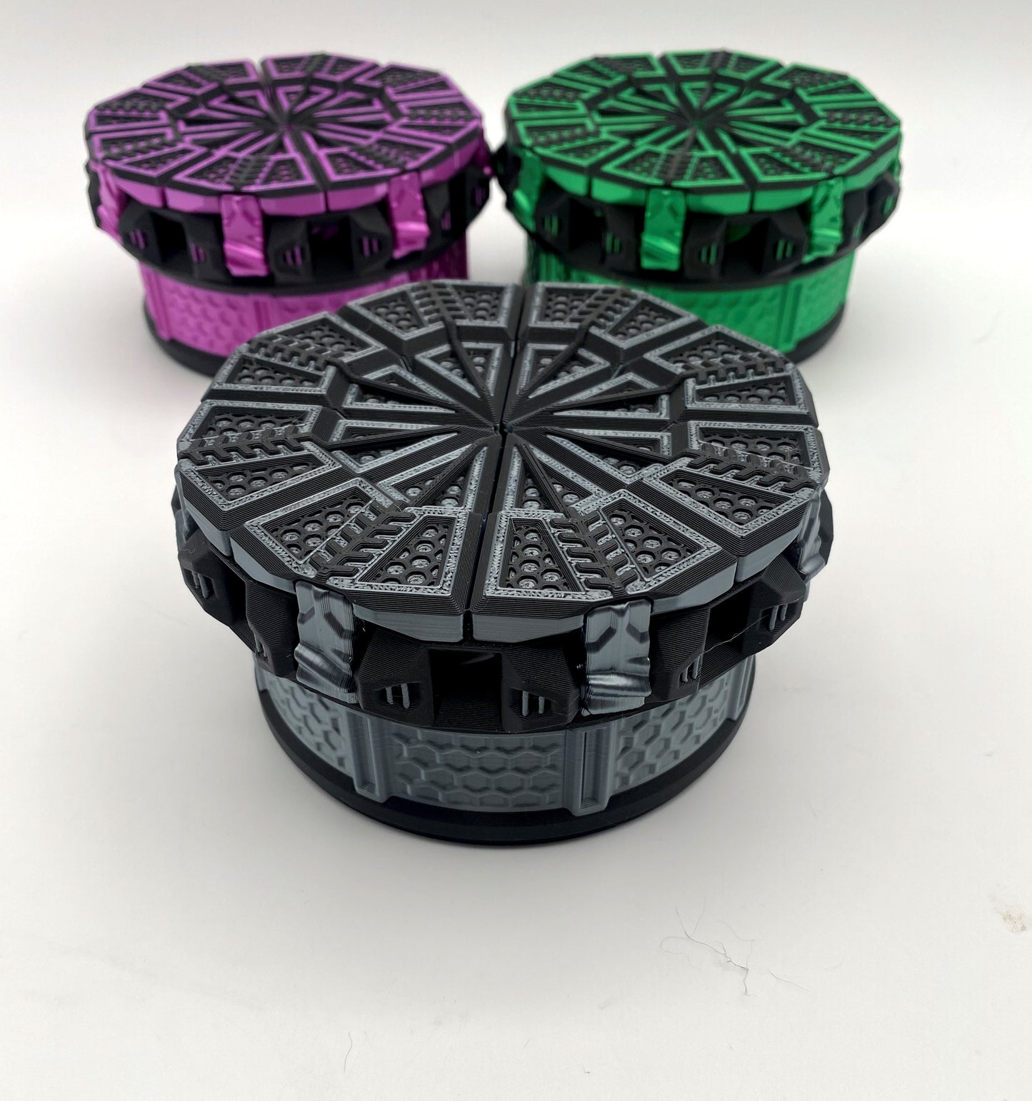 Tilting Doors Dice Set Box: 3D Printed 7-Dice Holder
