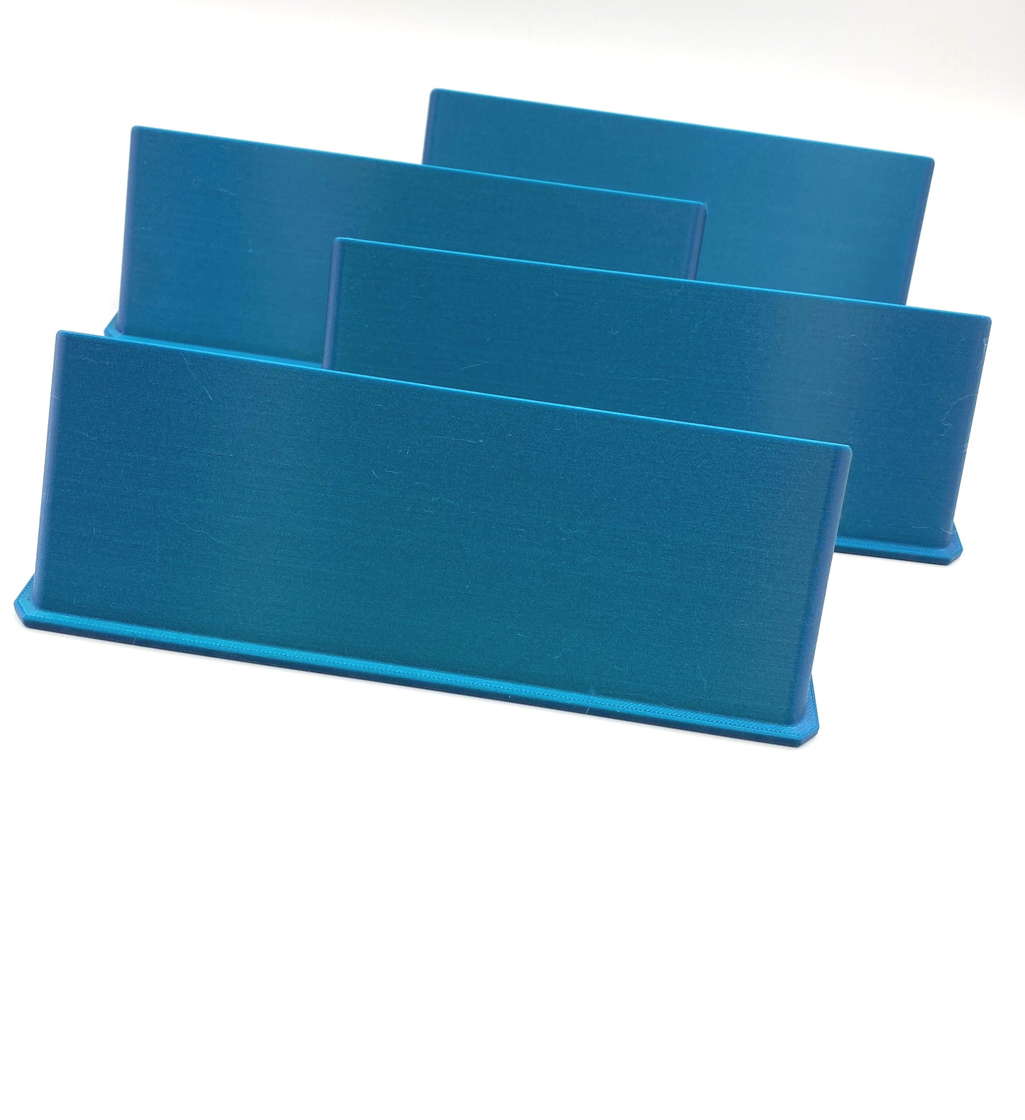 Screen Blinders designed for the Infinity Game Table. Hide your hand from other players utilizing this spectacular Screen Blocker.