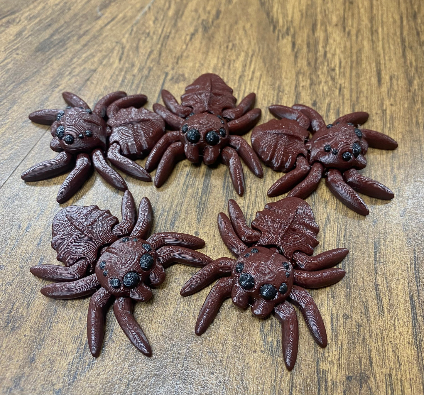 🕷️Articulated Fidget Spider | Tiny Moving 3D Printed Spider Toy - Spooky Cute Halloween Decor & Prank (Black, Brown, Gray, Light Purple, Pink)