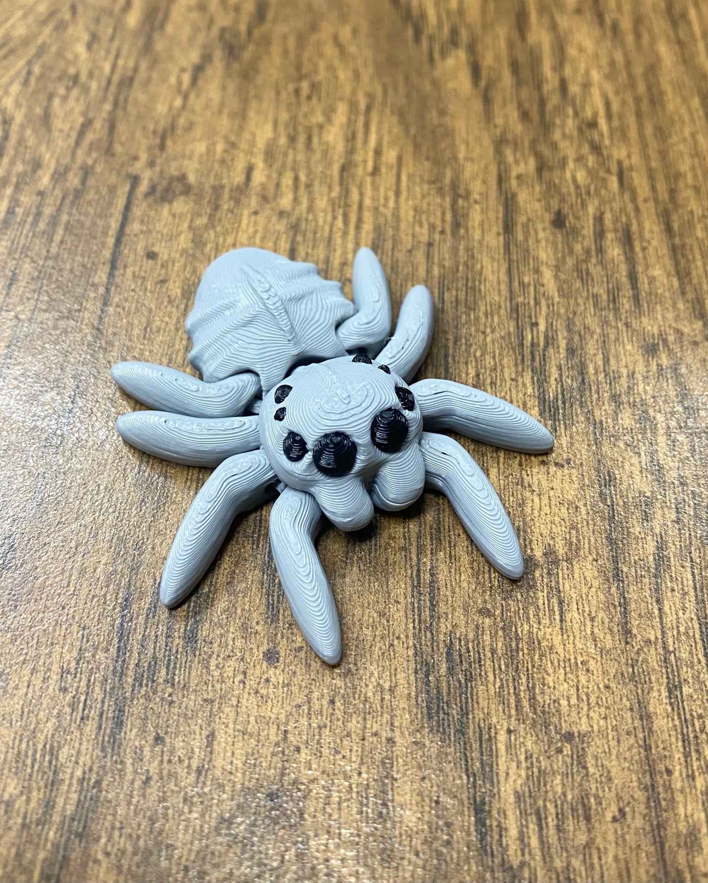 🕷️Articulated Fidget Spider | Tiny Moving 3D Printed Spider Toy - Spooky Cute Halloween Decor & Prank (Black, Brown, Gray, Light Purple, Pink)