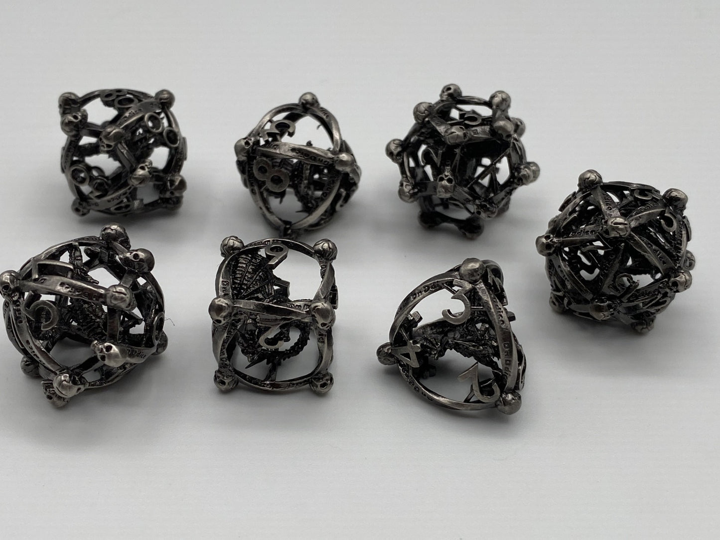 Hollow Metal DnD Dice 7 Piece Set-Draco Immortui