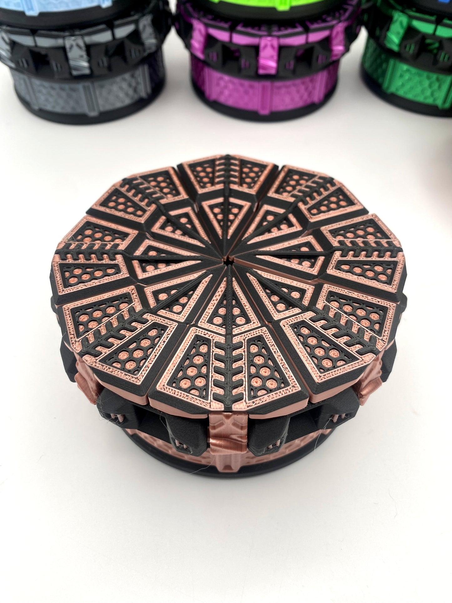 Tilting Doors Dice Set Box: 3D Printed 7-Dice Holder
