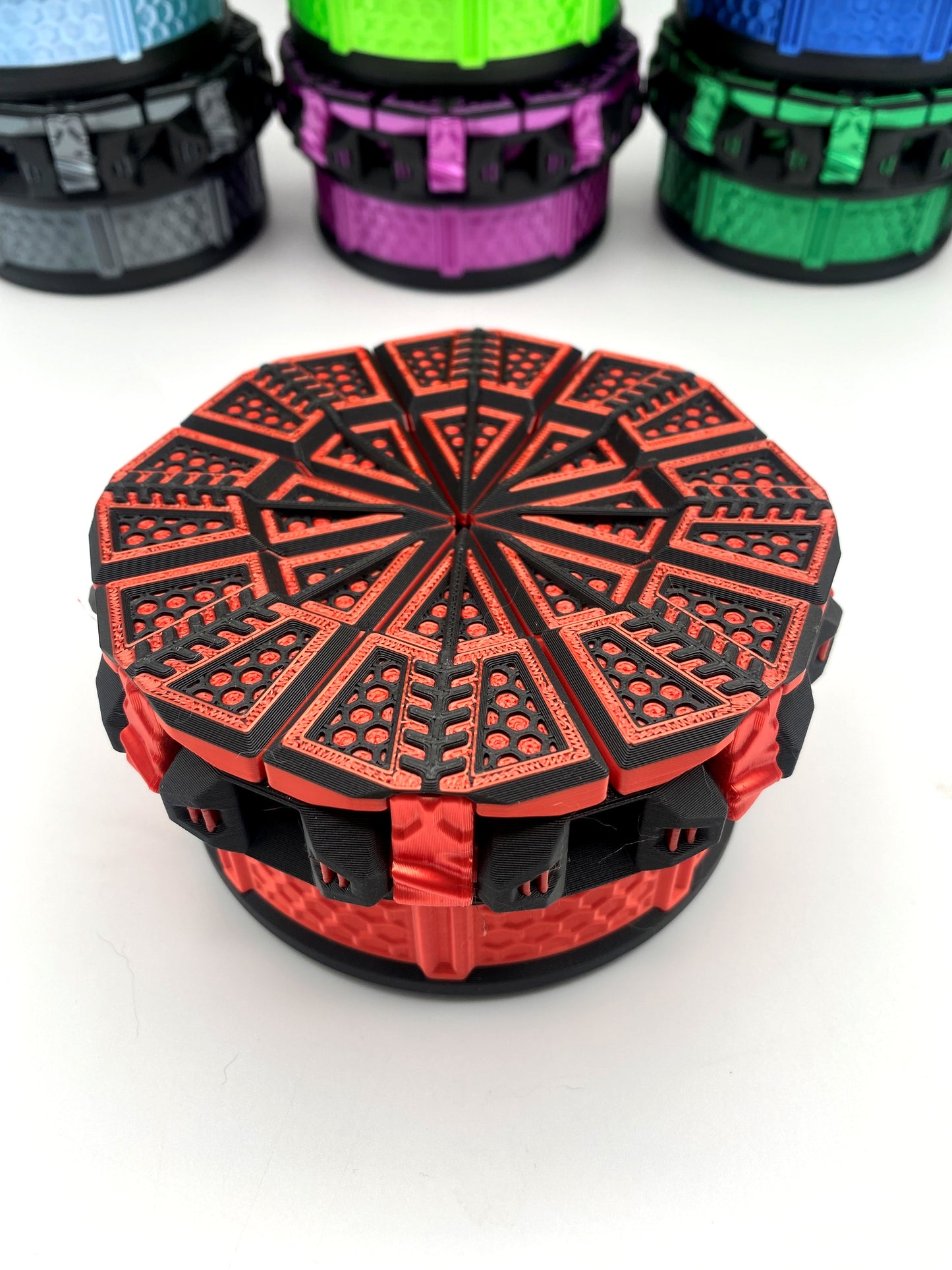 Tilting Doors Dice Set Box: 3D Printed 7-Dice Holder