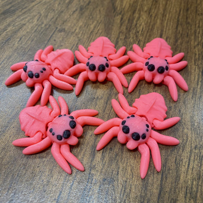 🕷️Articulated Fidget Spider | Tiny Moving 3D Printed Spider Toy - Spooky Cute Halloween Decor & Prank (Black, Brown, Gray, Light Purple, Pink)