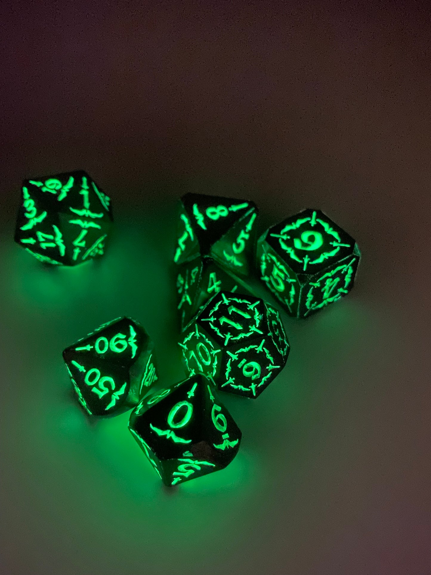 Legendary Weapons Solid Zinc Alloy Metal Dice 7-Piece RPG Set