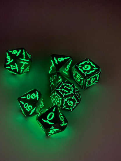 Legendary Weapons Solid Zinc Alloy Metal Dice 7-Piece RPG Set