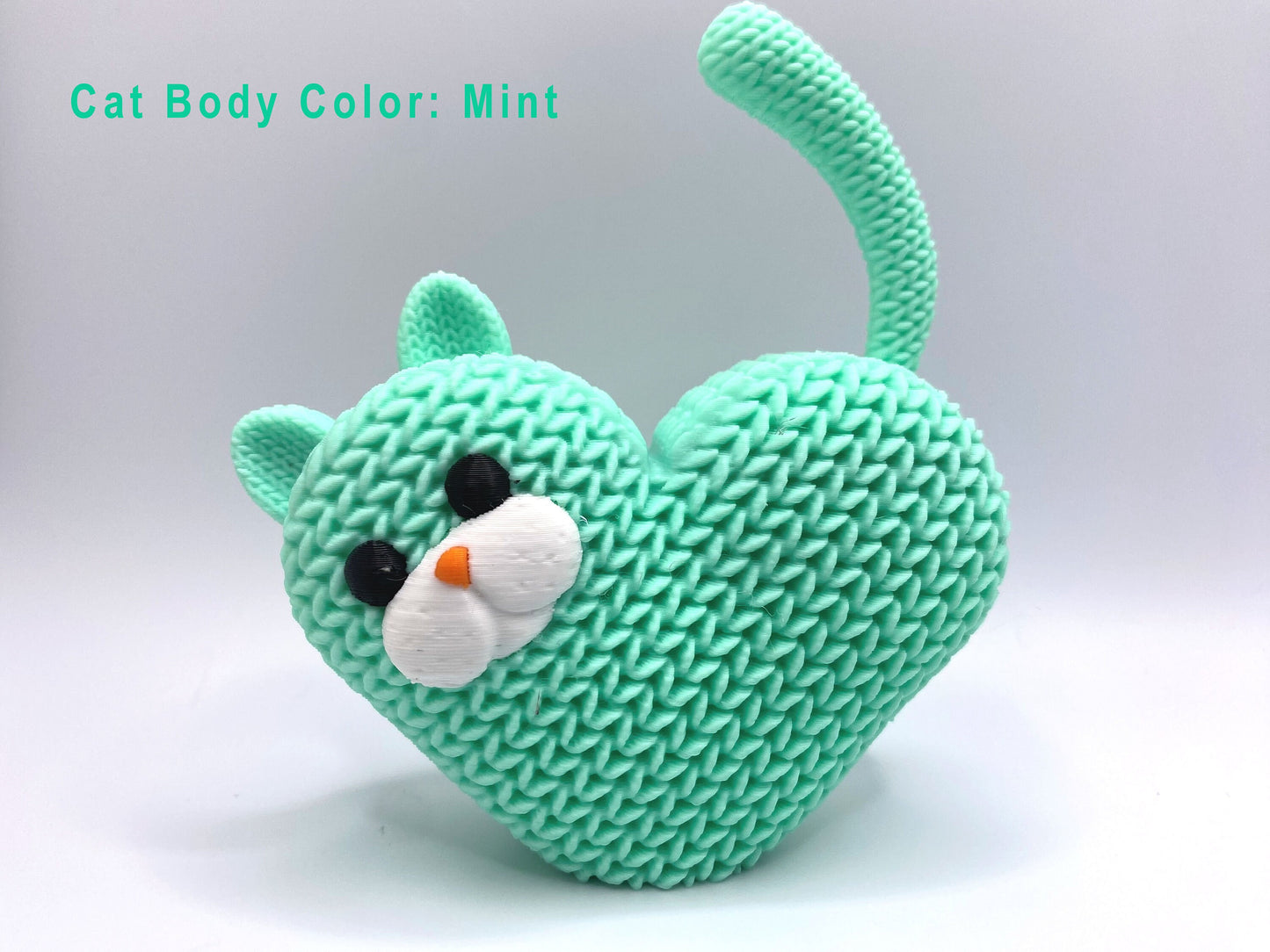 Knitted Heart Kitten Figurine. 3D Printed Kitten Figurine perfect for Valentine's Day. Cute Heart Shaped Kitten Figurine.