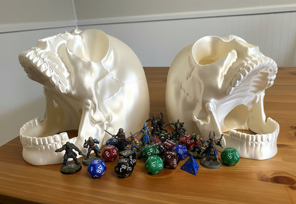 Screaming Skull Dice Tower | 3D Printed D&D Dice Rolling Accessory